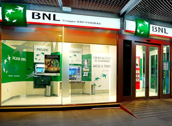 BNL trasforma il modo di lavorare con “Smart Bank”: postazioni condivise e flessibilità